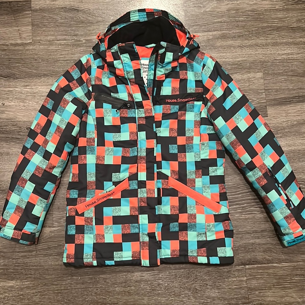 Snow jacket